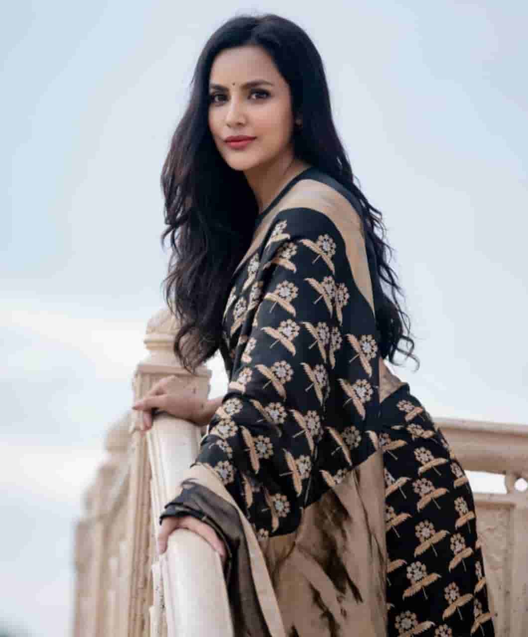 priya-anand - updatenews360