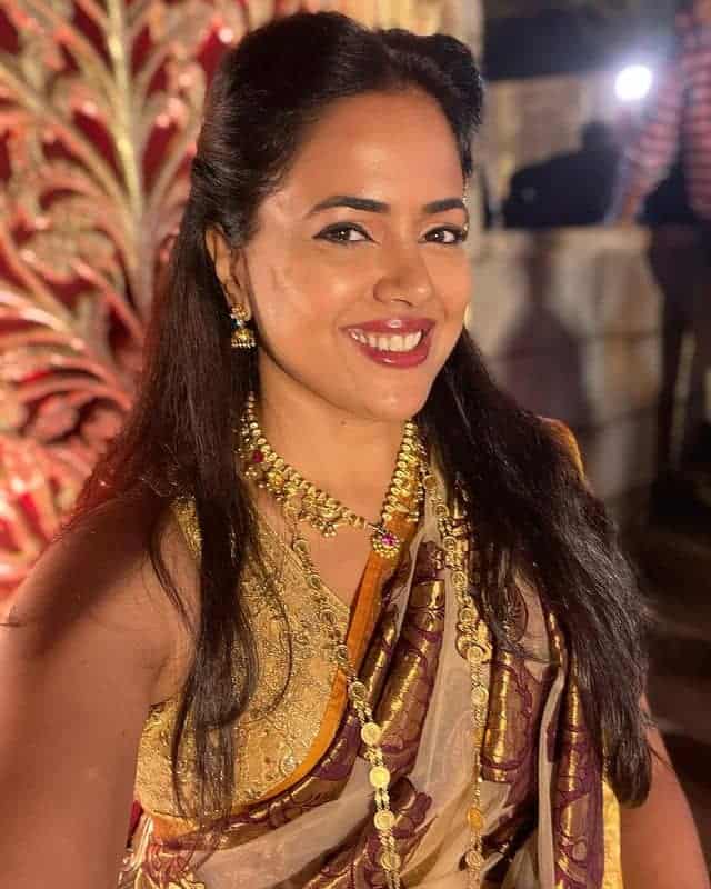 Sameera-Reddy-updatenews360-1