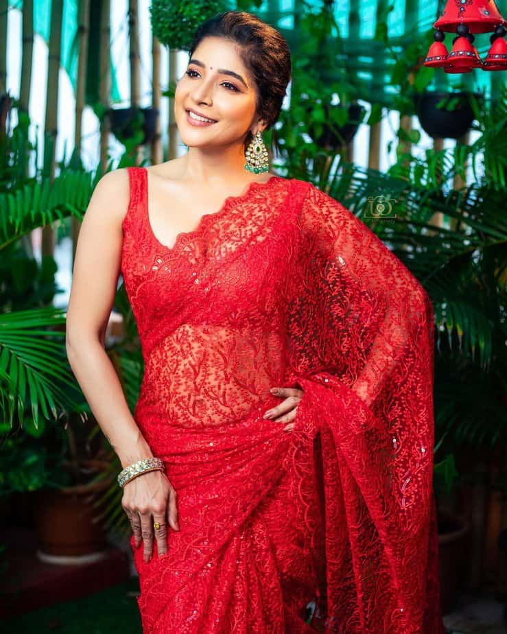 sakshi agarwal -updatenews360