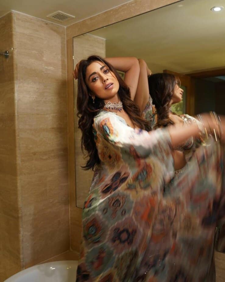 shriya saran-updatenews360