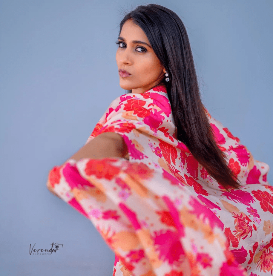 rashmi gautam - updatenews360