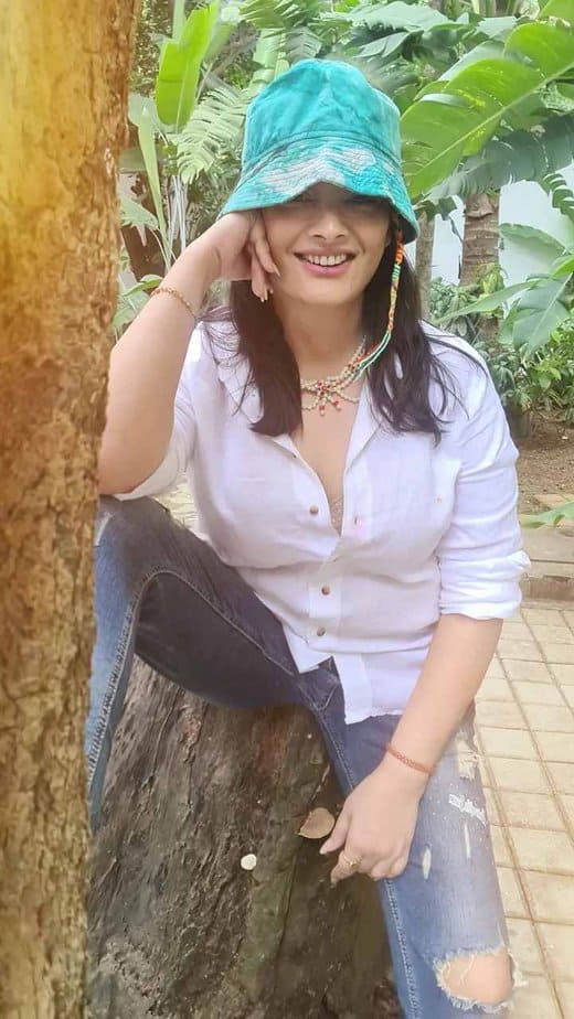 Actress kiran rathod Photos