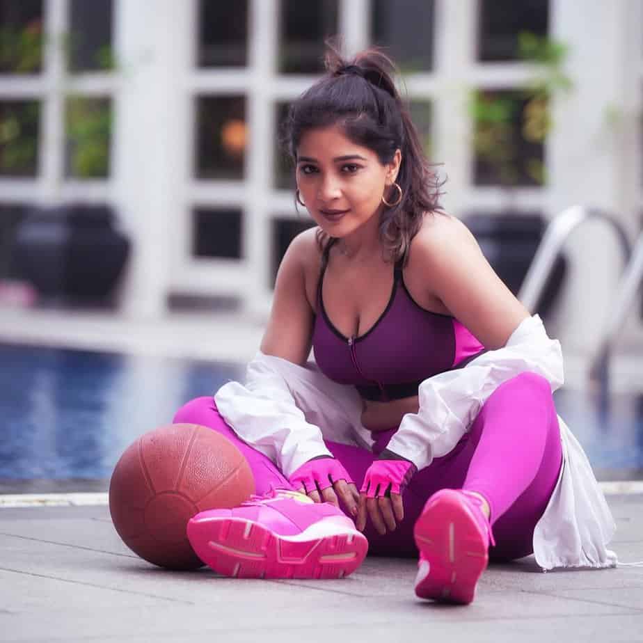 sakshi agarwal - updatenews360