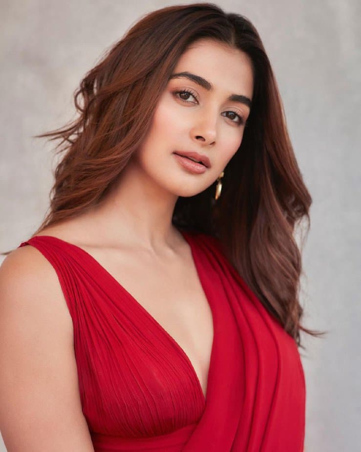 pooja hegde - updatenews360.jpg 1