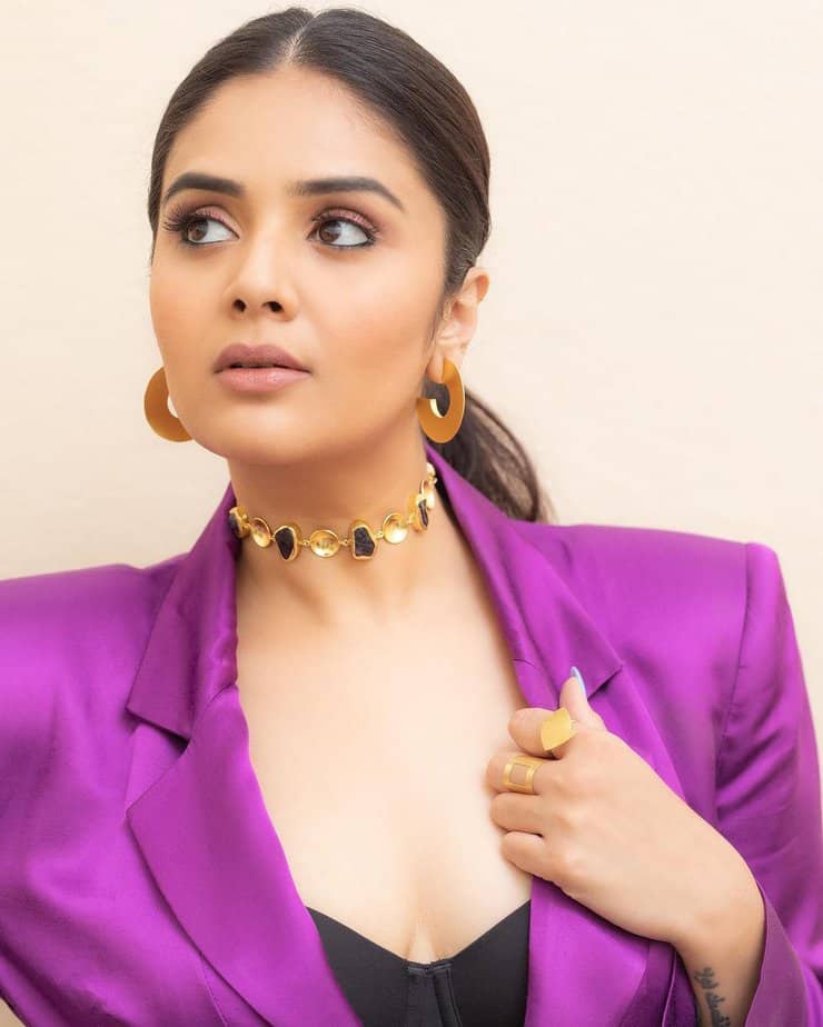 sreemukhi - updatenews360