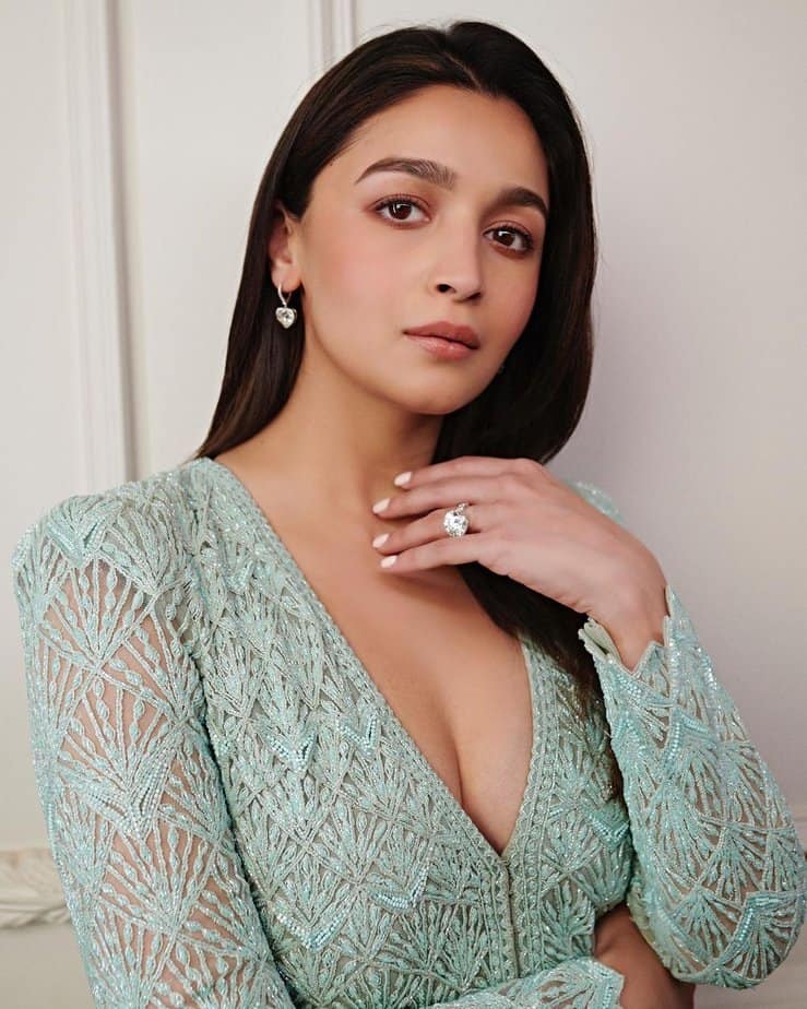 aliaabhatt - updatenews360