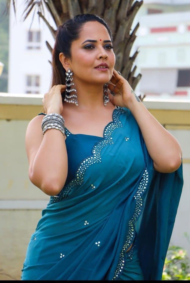 anasuya bharadwaj-updatenews360