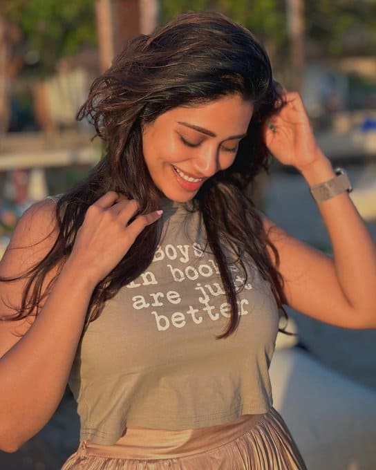 nivetha pethuraj - updatenews360