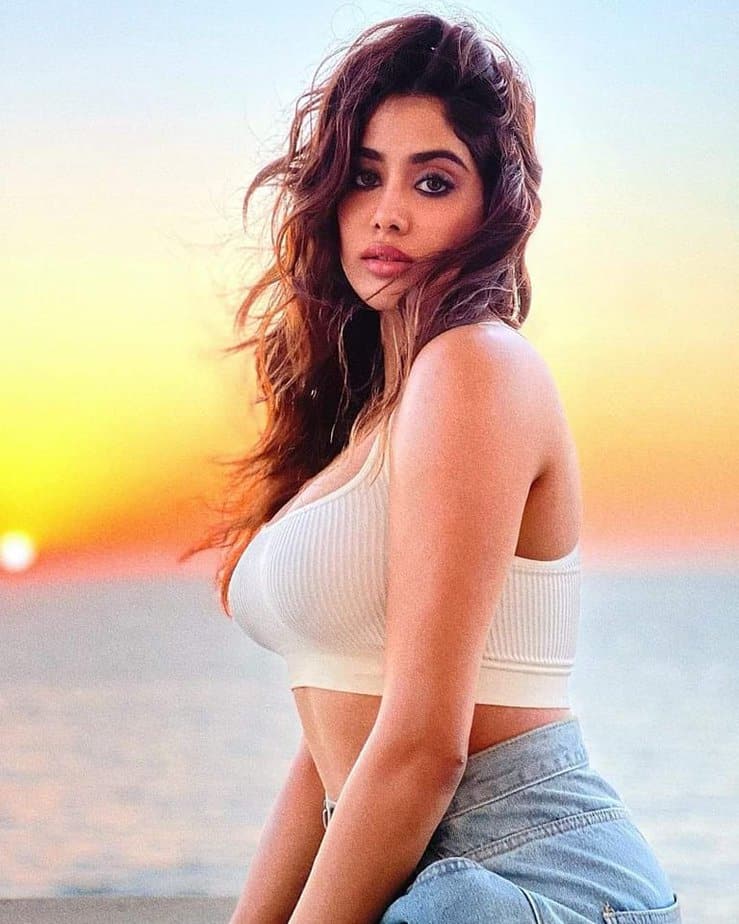 janhvi kapoor-updatenews360