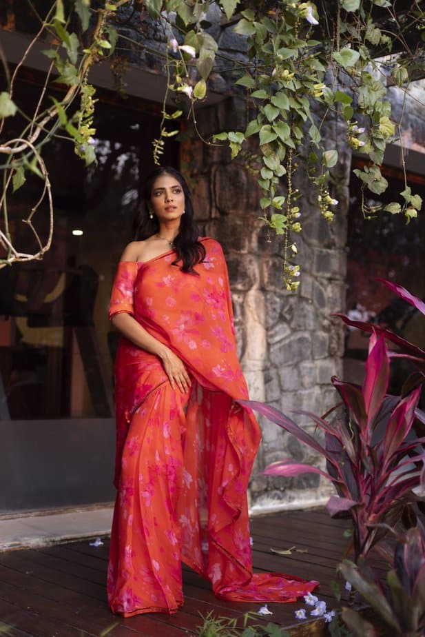 Malavika Mohanan - updatenews360