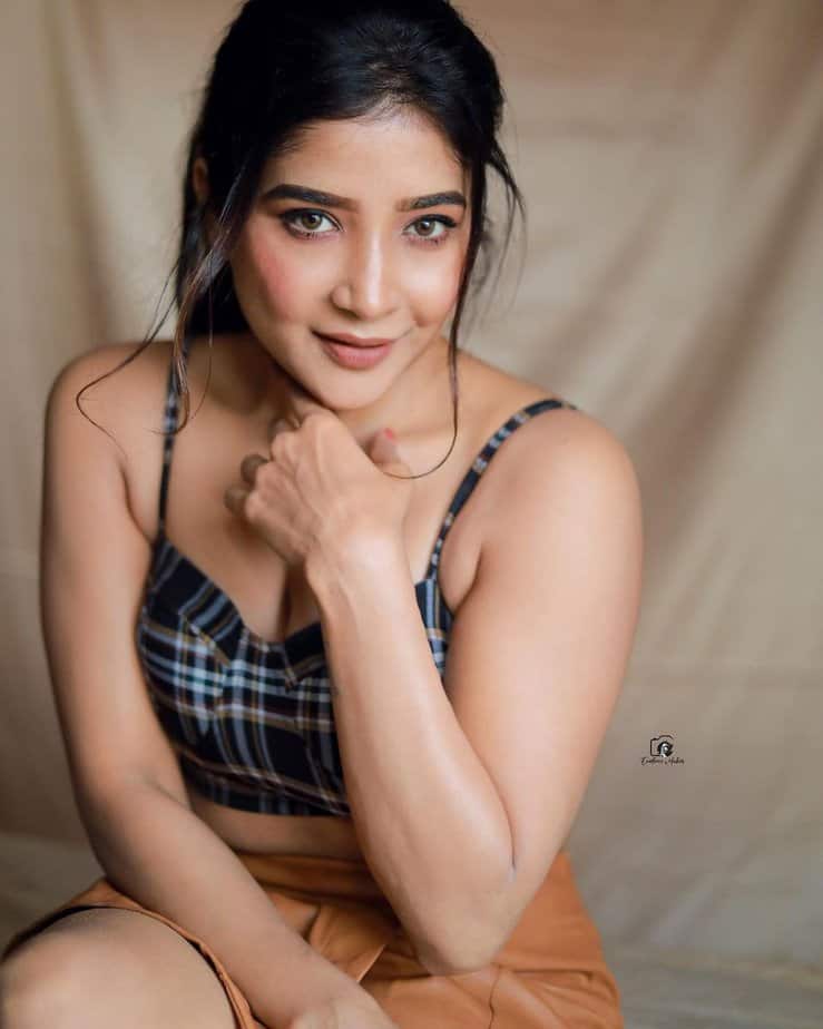 sakshi agarwal - updatenews360