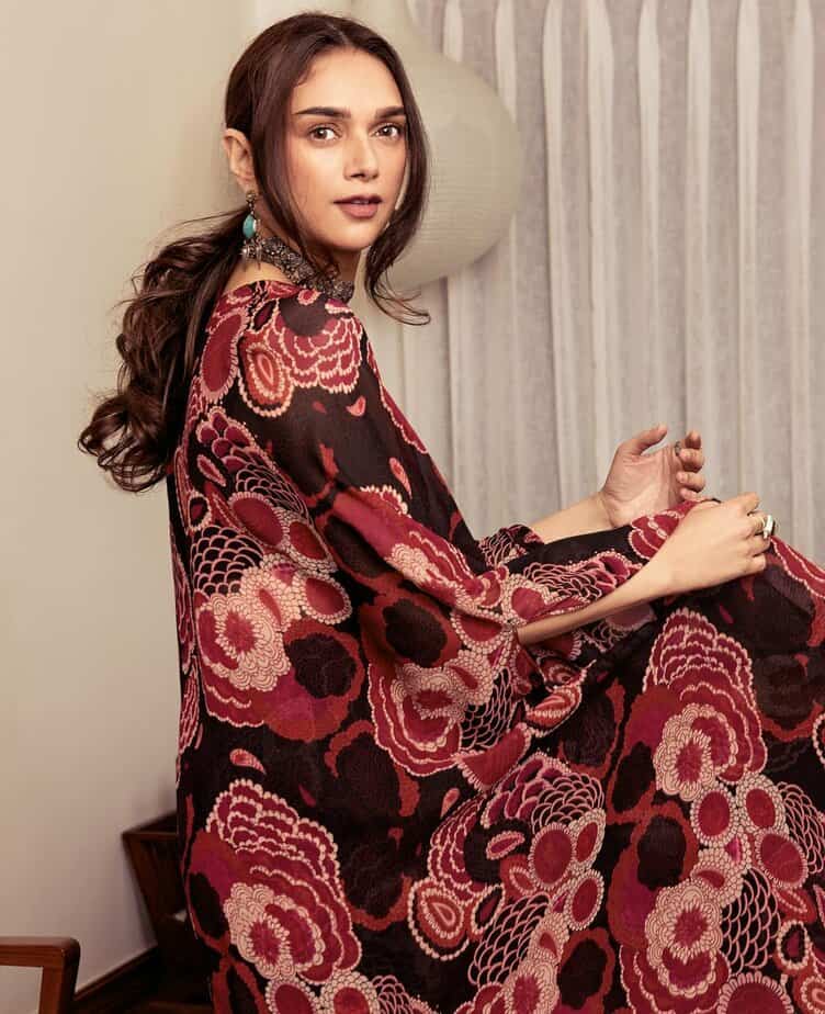 aditi rao hydari -updatenews360 2