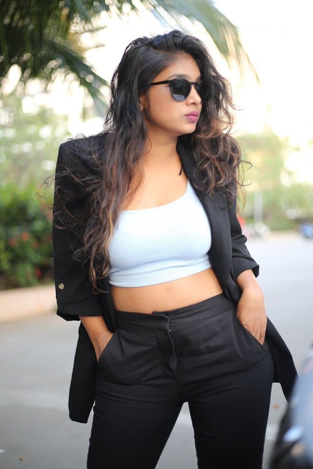 vj parvathy - updatenews360