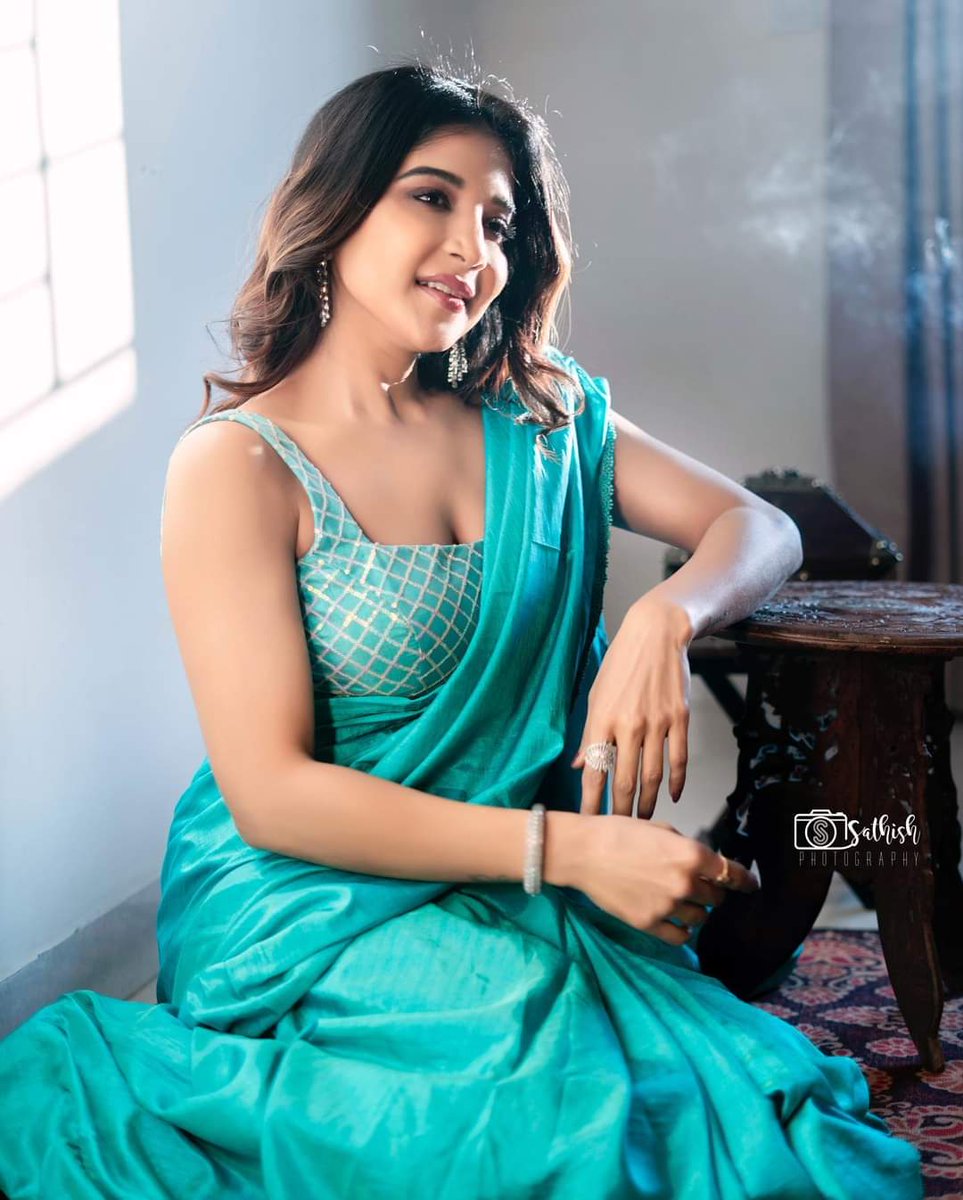 sakshi agarwal - updatenews360