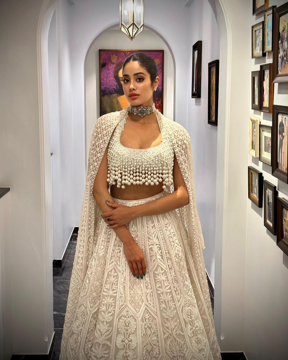 janhvi kapoor-updatenews360