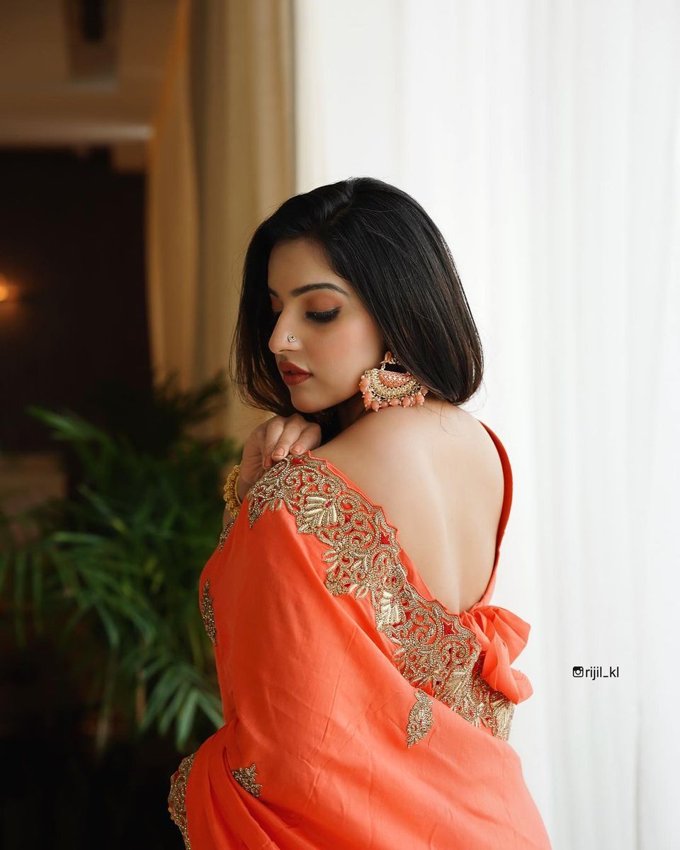 malavika menon - updatenews360