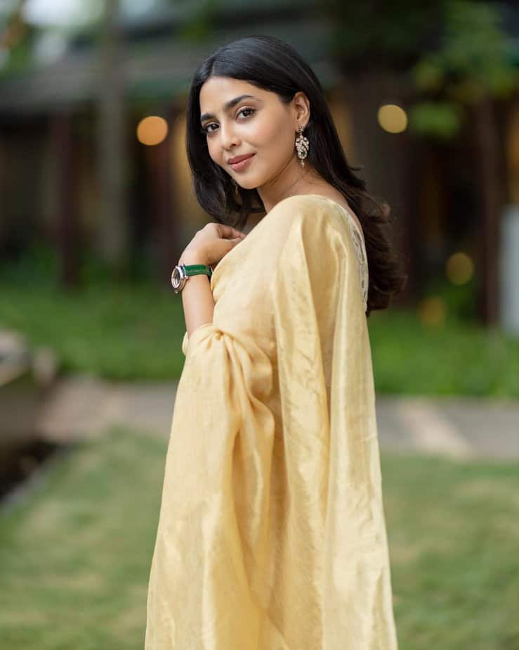 aishwarya lekshmi - updatenews360