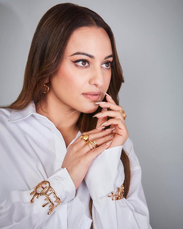 sonakshi sinha-updatenews360