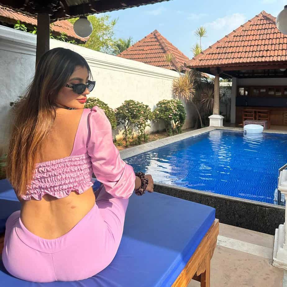 yashika anand -updatenews360