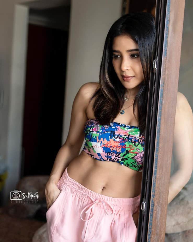 sakshi agarwal - updatenews360