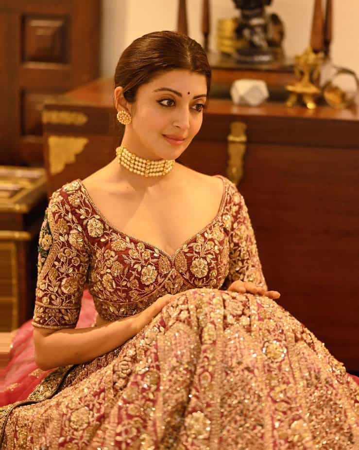 Pranitha Subhash-updatenews360