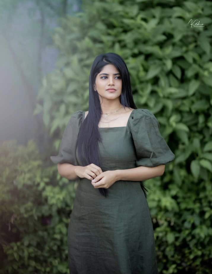 megha akash - updatenews360.jpg d