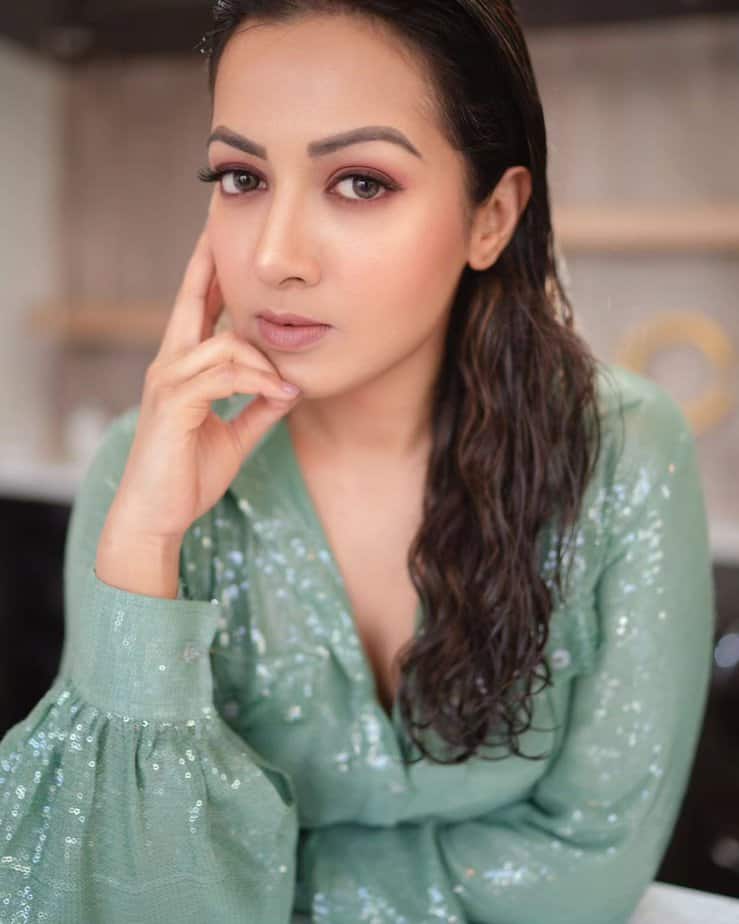 Catherine Tresa - updatenews360