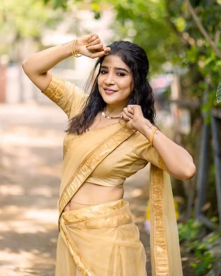 sakshi agarwal - updatenews360