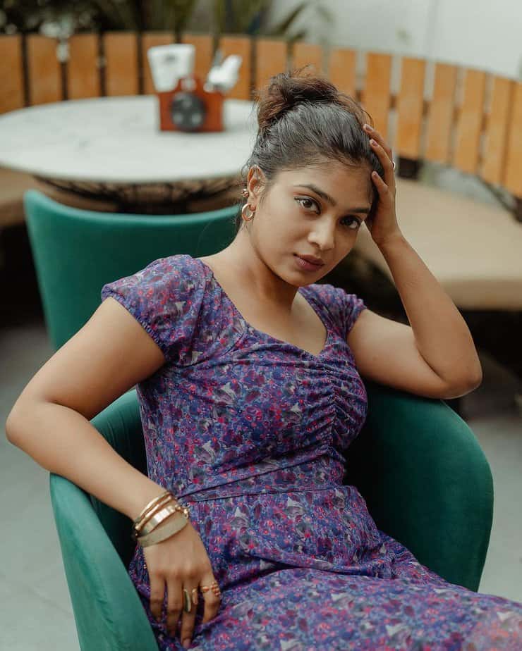 vj parvathy - updatenews360