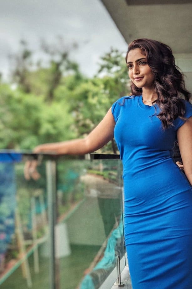 Reba Monica John-updatenews360