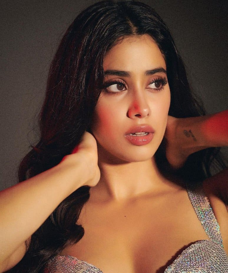 janhvi kapoor-updatenews360