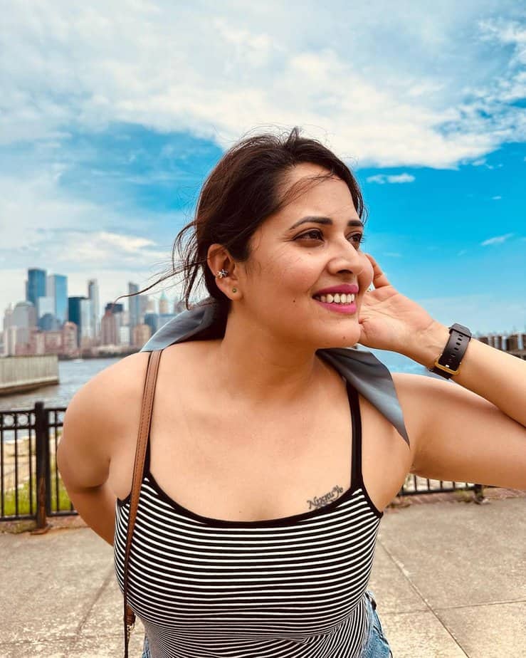 anasuya bharadwaj-updatenews360