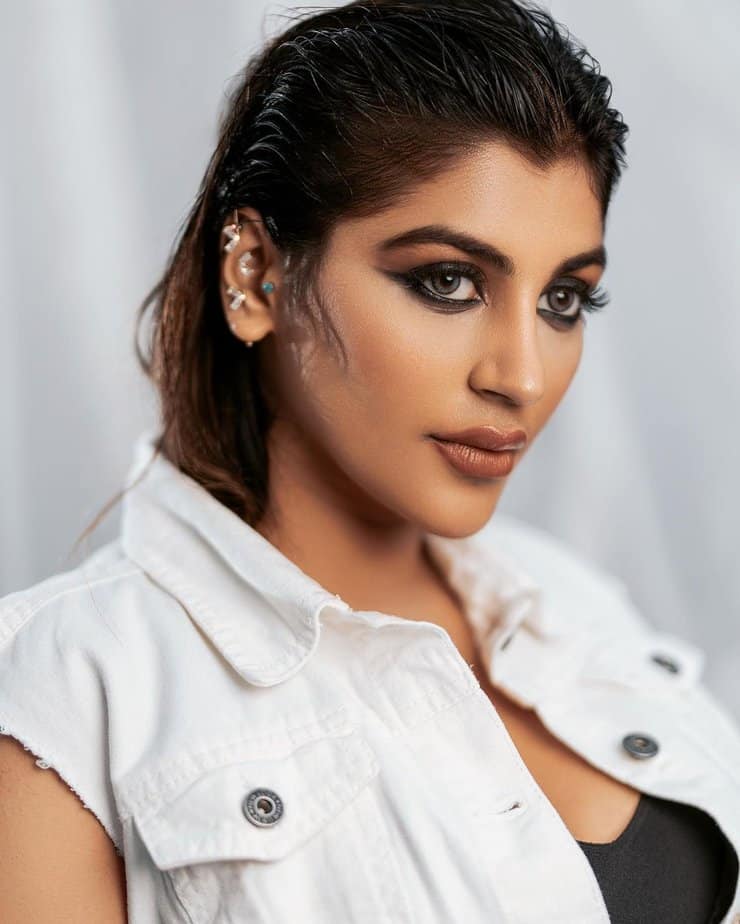 yashika anand -updatenews360