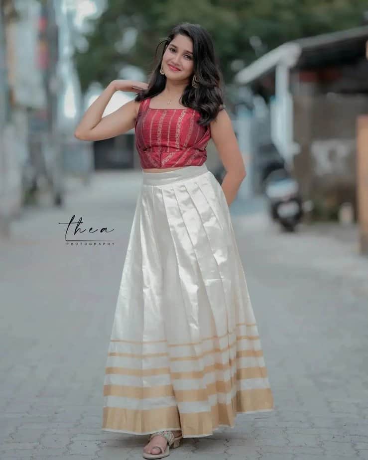 anikha surendran - updatenews360