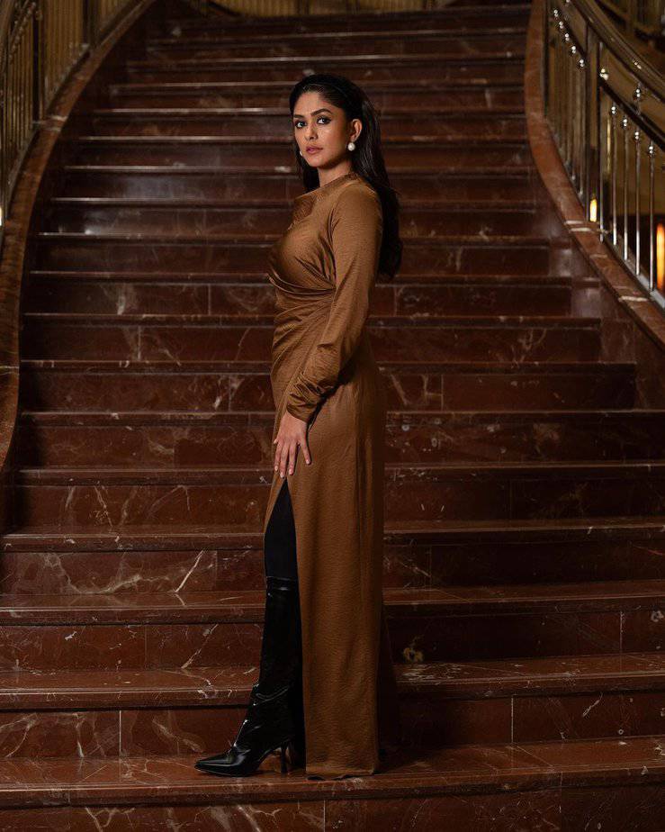 mrunal thakur - updatenews360