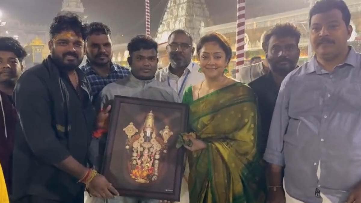 Jyothika Dharshan in Tirupati Temple