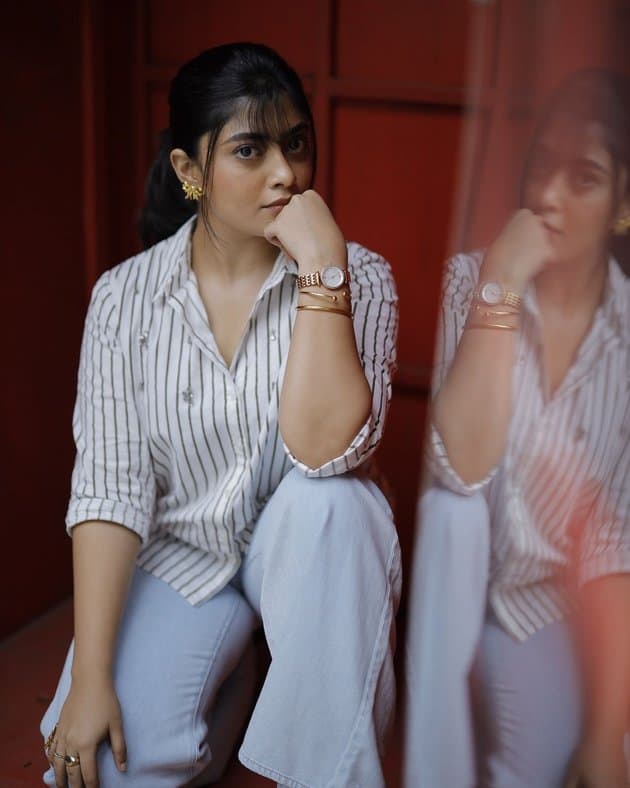 Ammu Abhirami Photos Viral on Net