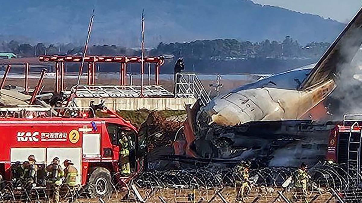 Plane crash in South Korea 