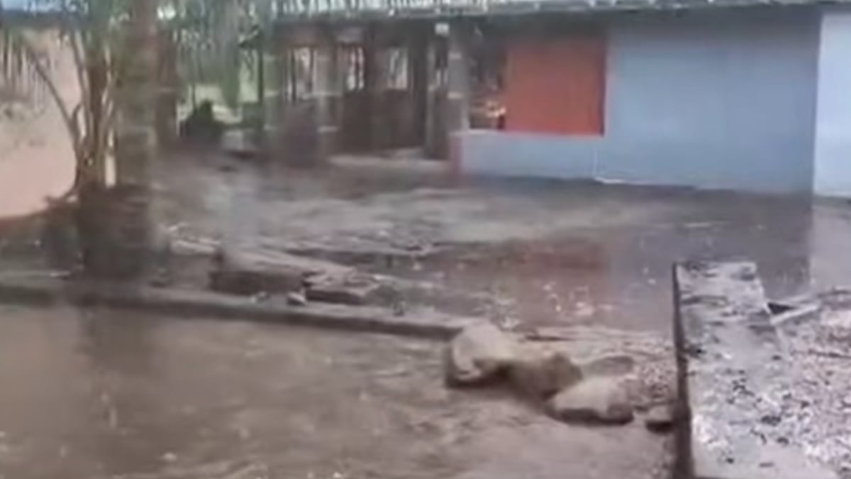 Palani Rain water logged in houses 