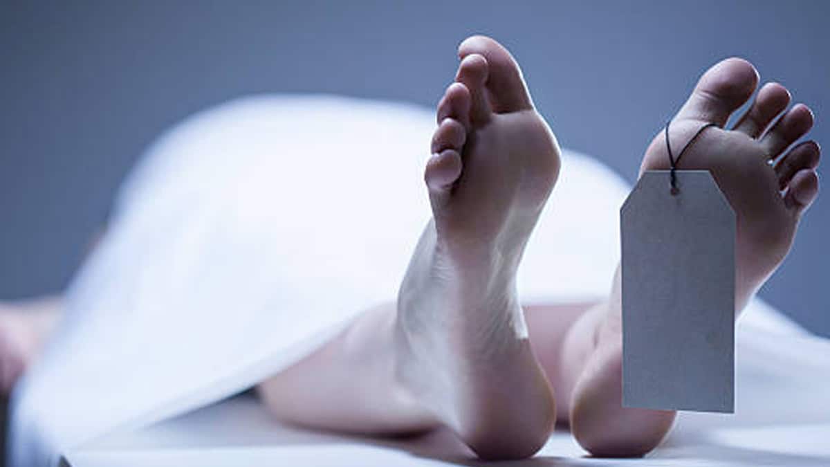 Woman body found in Kodaikanal Lodge room 