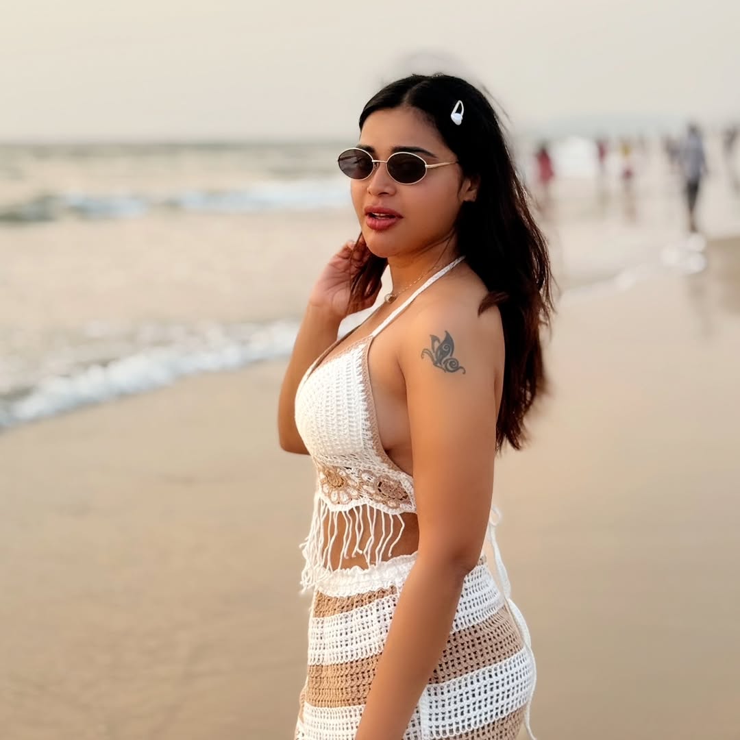 Dharsha Gupta Latest Photos Viral