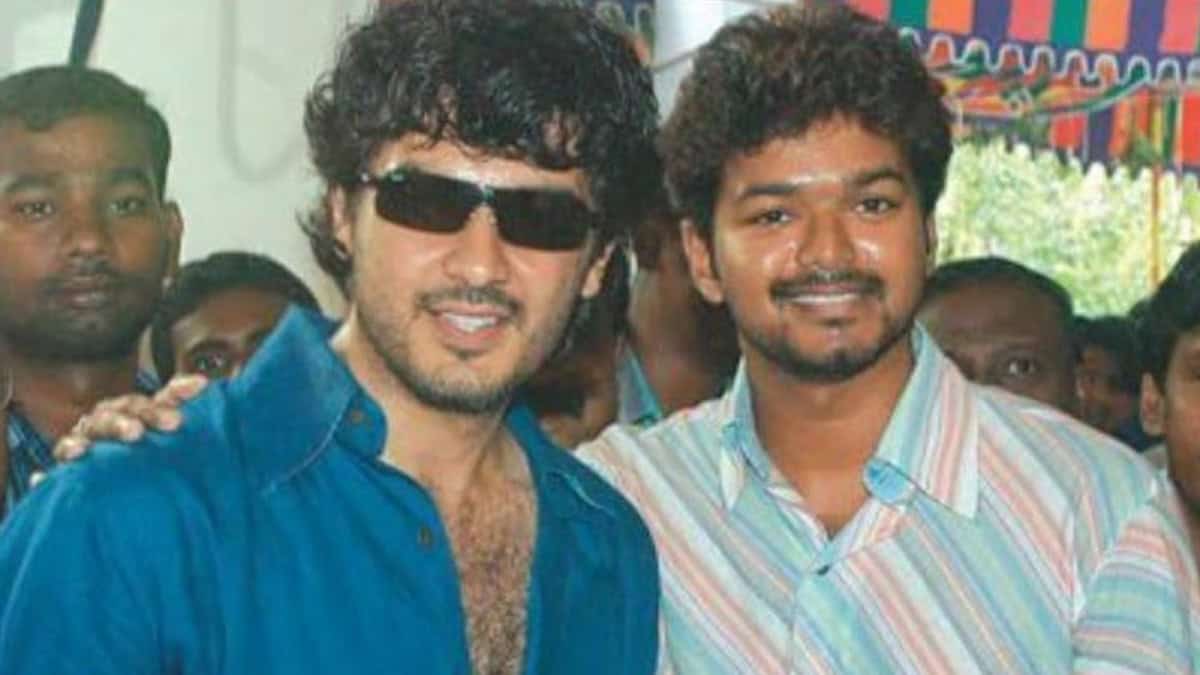 Vijay called Ajithkumar for conveying wishes