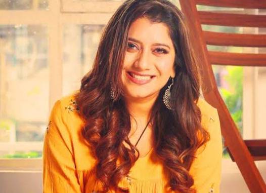 before marriage priyanka was pregnant question raised by bayilvan ranganathan