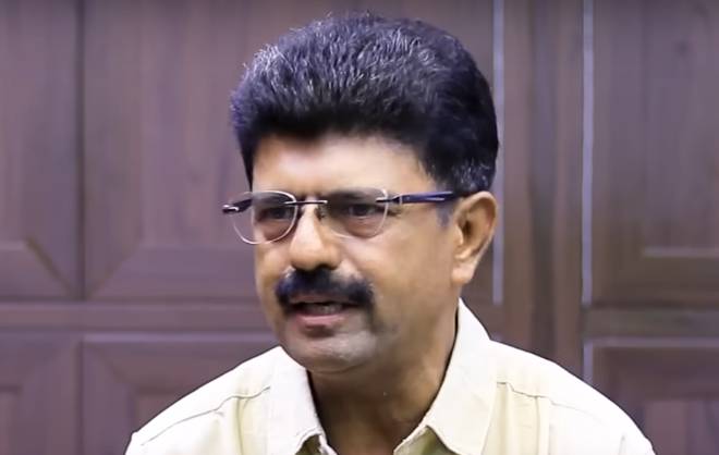 yogi babu told that he is in writers union for 10 years is lie said by bismi