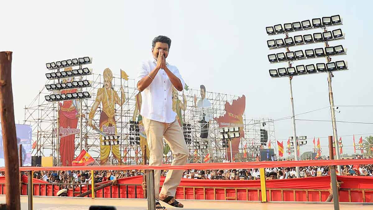 I will campaign for Vijay… Famous actress makes a bold announcement!