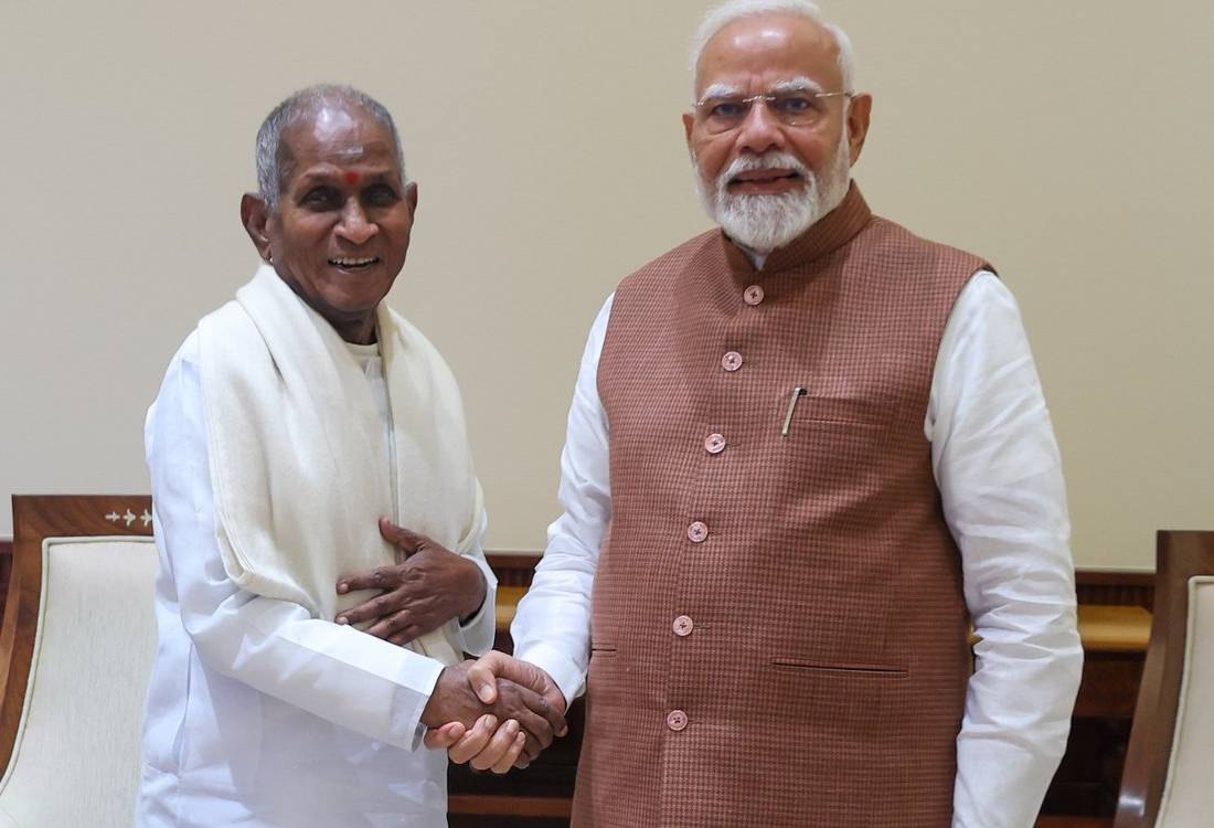 ilaiyaraaja contribute his concert fees and oe month salary to national defence fund