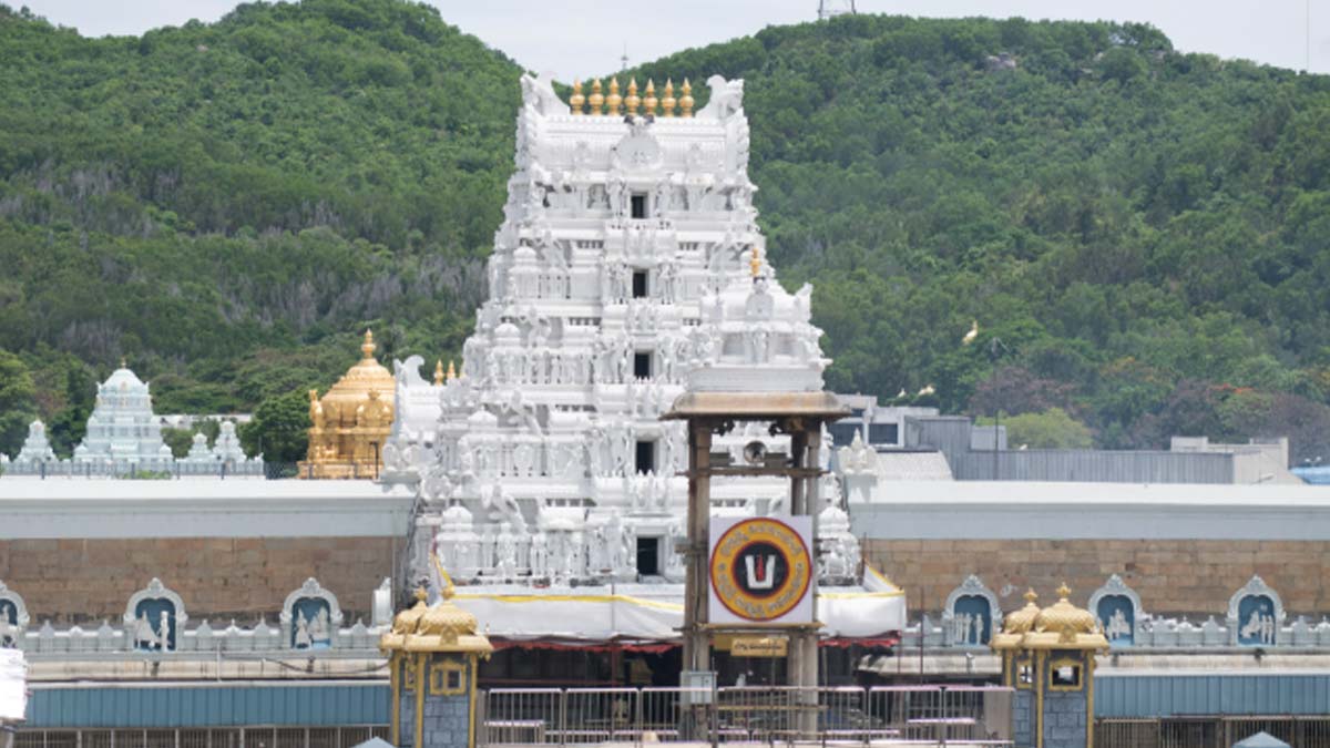 People from Tamil Nadu should not be allowed in Tirupati: Sudden demand!