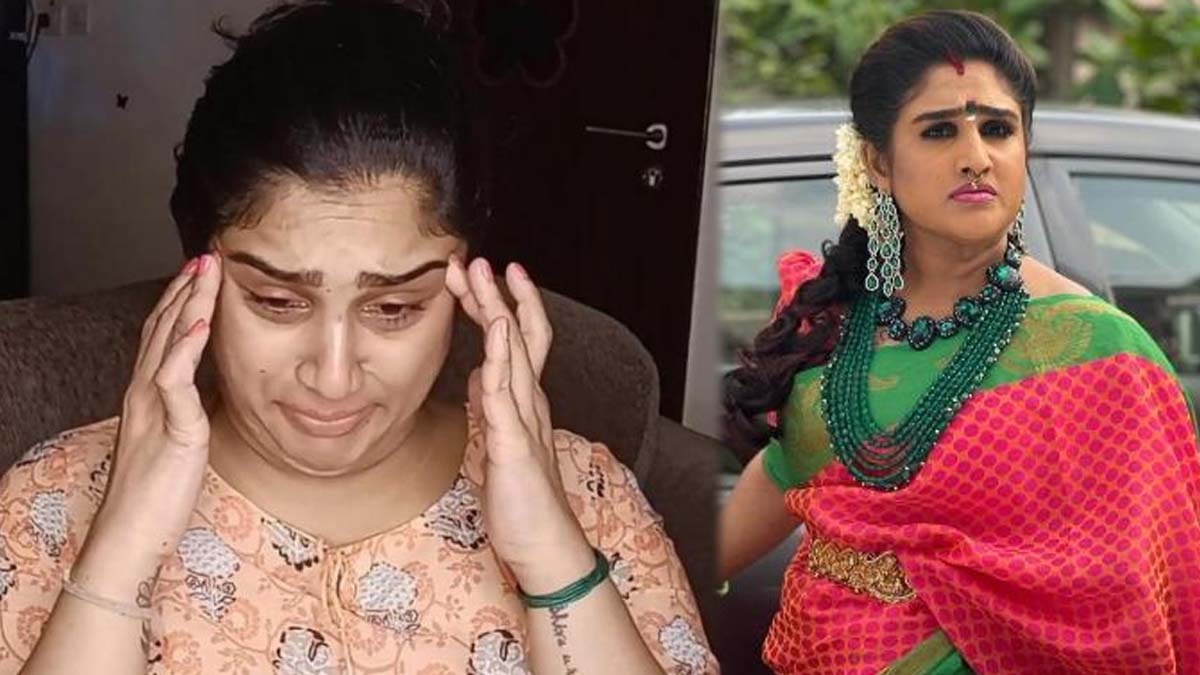 Vanitha embarrassed dress issue