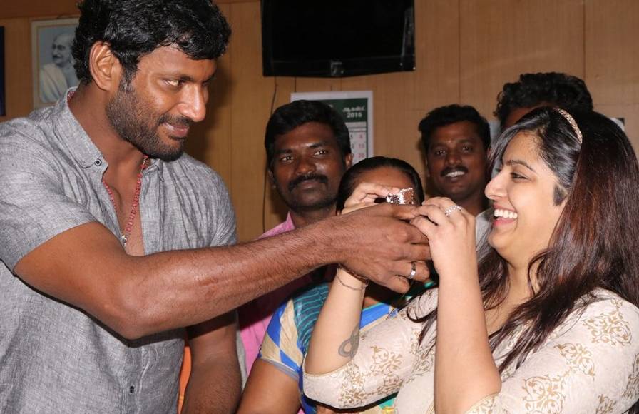 vishal live in relationship with these actress said by bayilvan ranganathan