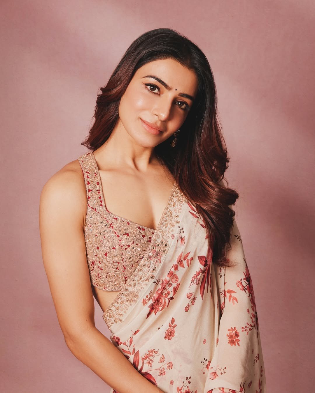 Samantha New Photos